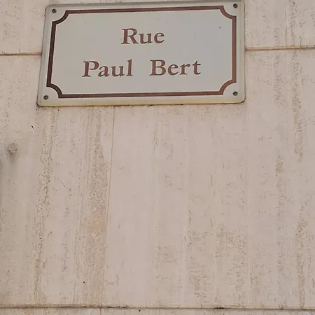 Chemin Du Vieux Puits *